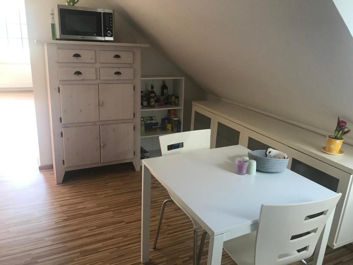 Business Apartment Bugl Niederkassel Eksteriør bilde