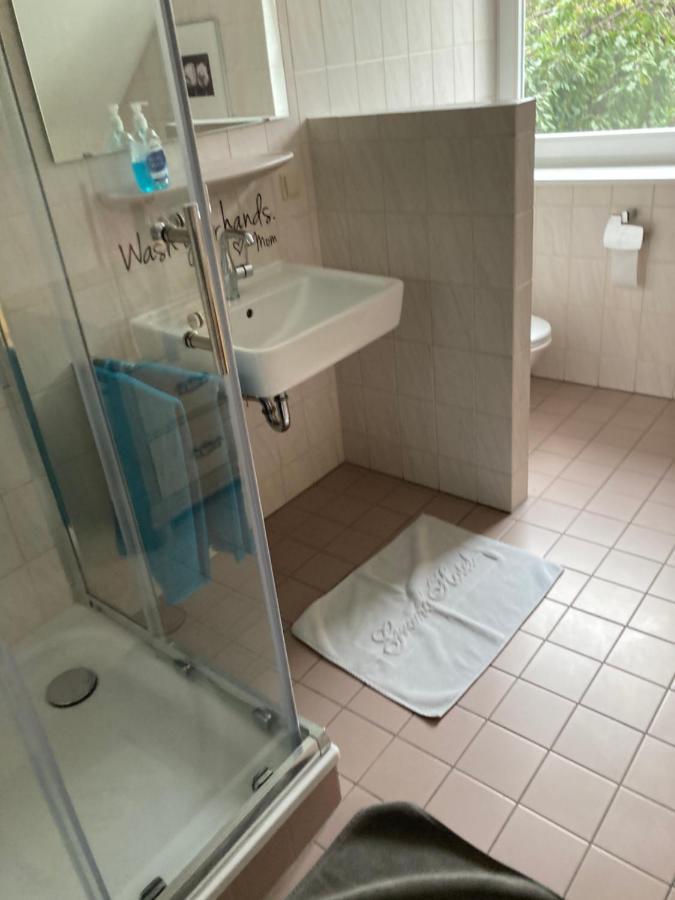 Business Apartment Bugl Niederkassel Eksteriør bilde